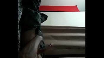 Preview 1 of Face Riding Farts - Hetero magrelo fode ursinho e goza gostoso