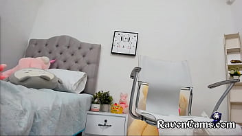 Preview 1 of Yoijzz - Latina Sugar b. Masturbating on Cam