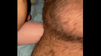 Preview 1 of Ejac Sur Les Fessespage6 - PISCANDO O CU DEPOIS DE TIRAR O CONSOLO