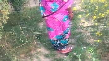 Preview 2 of Wap Xxxxxxxbp - Indian Village Bhabhi Outdoor Sex PORN IN HINDI