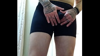 Preview 1 of Pretinha Argenta - Anal Tease