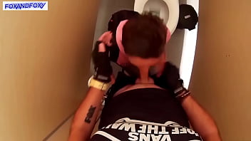 Preview 4 of Xx Dr Anuu Sex - Risky fast blowjob in the road public toilet