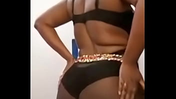 Preview 3 of Bangla Nayika Srabanti Bf - Grosses fesses d&#039_une s&eacute_n&eacute_galaise