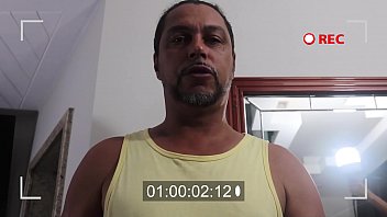 Preview 1 of Desi Girls Cum - A lenda do porno Rubens Badaro grava uma cena POV com ninfeta Lorena Vasconcellos.