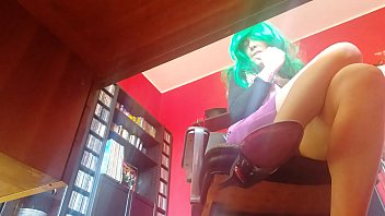 Preview 3 of Two Girls Squirt Hot - do you like my dirty shoes? stay down there and you will see them better