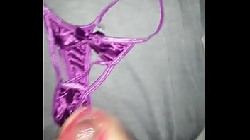 Preview 1 of Hyliafawkes - En las tangas de mi tia