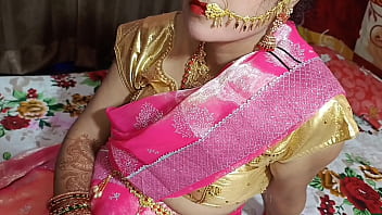 Preview 2 of Hd Virgin First Blood Pussy Play - प्रिया जी की बहन देवर के सामने साड़ी उतारने को उत्तेजित हो गई