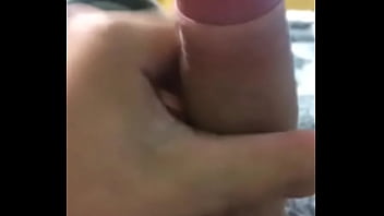 Preview 4 of First Timebleedingxxx - Punheta do 18