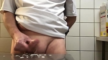 Preview 4 of Kolgahtaxxxcom - Jerk before work