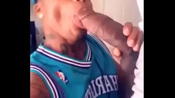 Preview 2 of Seal Pack Sunder - Dominicano mamando