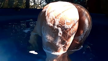 Preview 1 of 2017 Xxx Viden - Mi Co La,  mis nalgas espuma cubierta por blanca espuma. Mi Pene tambien esta blanco dpor la espuma blanca. Como siempre estoy solo Esperando q llama o venga una mujer  Gordita  dsd 18 A&ntilde_os a 60 a&ntilde_os.  O algun hombre q sea GORDITO d 18 a&amp_ntil