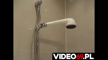 Preview 1 of Samantha Legs Blowjob - Polskie porno - Jestem hydraulikiem i chętnie przepycham paniom buzie