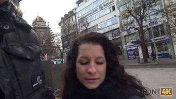 Preview 1 of Sasha Carlic - HUNT4K. Prager Abholung und leidenschaftlicher Sex gegen Geld mit der hei&szlig_en Br&uuml_nette Jocelyne Z
