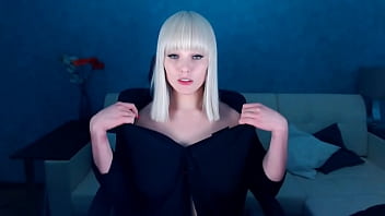Preview 4 of Hanna Hilton And Manuel Ferrara - queensy my amor cyberpunk mostrando sus lindas tetas