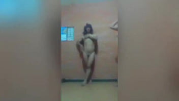 Preview 2 of Full Moveis Slave - Desnudas