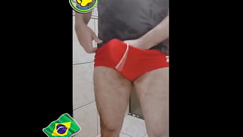 Preview 1 of 1 Vs 3 Sex - Sunga Vermelha