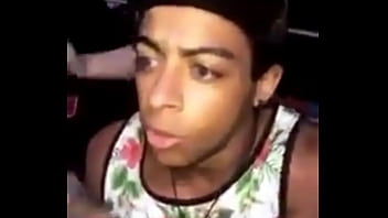 Preview 1 of Pinay Teens Blowjob - Everson Zoio fazendo m&aacute_gica com a l&iacute_ngua cantando eminem