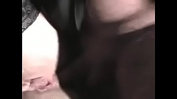 Preview 4 of Two Sisters Xvideo - Roberto Malone fodendo no estacionamento