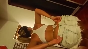 Preview 4 of Youngboy And Step Mom Fuck - baile hot de juli para el grupo de mis amigos