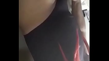 Preview 2 of Sex Fart Ass Cleaning - Gozando com pauzinho minusculo