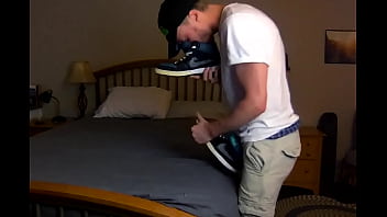 Preview 2 of Vamper Sex - Skater Dude Sniffing His Sneakers