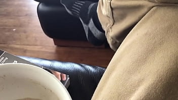 Preview 1 of Fimli Sxs - Poompoom couple wife caught with no panties on.