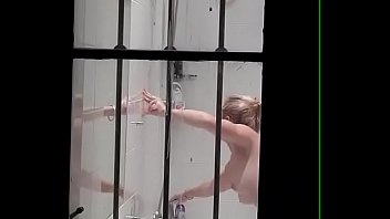 Preview 1 of Xxx Baro - Tight blonde showering