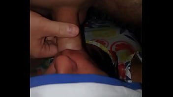 Preview 2 of The Sex Shop - Gozada gostosa na boca da putinha safada engoliu todo leitinho
