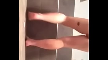 Preview 1 of Cumm Out - Tracey Bitch twearking snap @ Tracey bitc2019
