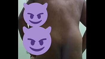 Preview 3 of Peeeing - Eu e morenooo... 1