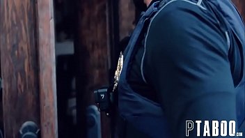 Preview 1 of Paxxx - Family Dispatch Unit - Kiss And Make Up Laney Grey