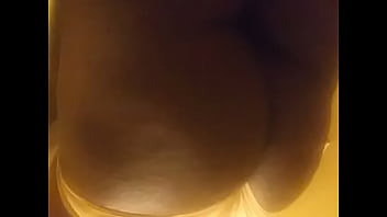 Preview 2 of Clgsgqpbr - Shaking my ass in pantys