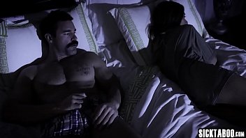 Preview 3 of Dudh Bade Girls - Petite Jaye Summers fucked so hard by guy with huge dick