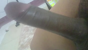 Preview 2 of Maya Kendrix - Palmaditas al pene