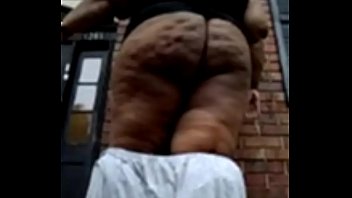 Preview 1 of Son Years 25 Mom Sax - Ashley Robinson: Nude Twerk Outside