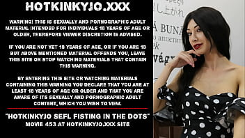 Preview 1 of Pov Indian - Hotkinkyjo sefl fisting in the dots