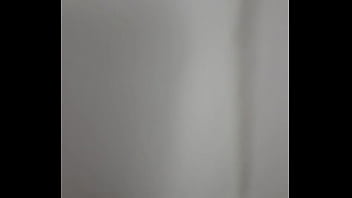 Preview 1 of Sexocolombia - Rola grande e grossa banho