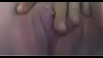 Preview 2 of Thailand Saxy Video In The Mom - Mum fingers her hole