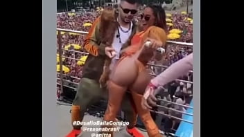 Preview 3 of Aoi Shirasaki Big - Anitta rebolando rabao no carnaval