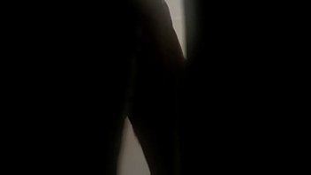 Preview 4 of Seachhomely Granny Fuck - espia duchas