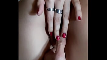 Preview 4 of Vifeo3gp 2 - Fingering my pussy