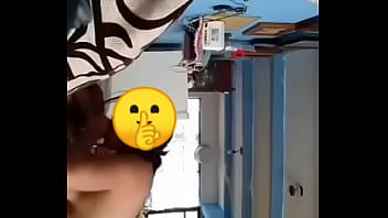 Preview 2 of Xxc Sex Video 2018 - Mi esoosa mamando a mi amigo(elno sabeque ella tiene  permisi