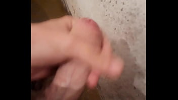 Preview 3 of Milky Breast Sex - Uma punheta gostosa
