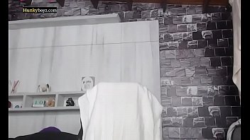 Preview 1 of Mon And His Dotr Fuck - Hairy Guy Playing With Dildo ( No Audio )