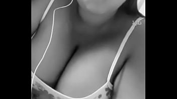 Preview 1 of Fuck Girls In Wearing Saree - PERU - venezolana me manda videos antes de follarla