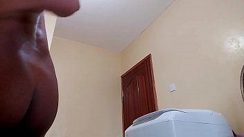 Preview 3 of Mia Khalifa And Sunny Leone Sexy - Tornando-se gay acidentalmente (5)