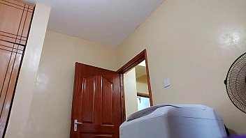 Preview 3 of Www Xnxx Cc - Tornando-se gay acidentalmente (3)