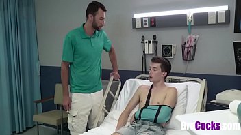 Preview 1 of Adelina Ojeda - Brother With Broken Hand Still Ready To Give Elder Bro Handjob