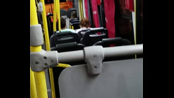 Preview 1 of Pakistan Girl Police Sex Xxx - masturbando polla en un bus antes de que me llene la cola de leche