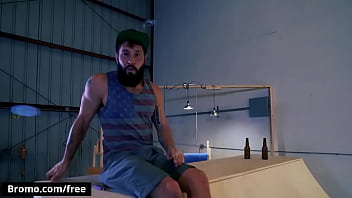 Preview 3 of Klinik Pijak - Lords of Raw - Dogs Part 1 Scene 1 - Trailer preview - BROMO